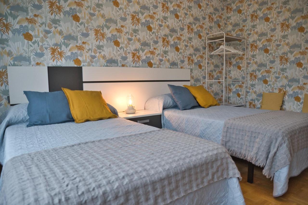La Villa De Lore, Piso Completo Apto 6 Personas Con Garaje Avilés Esterno foto