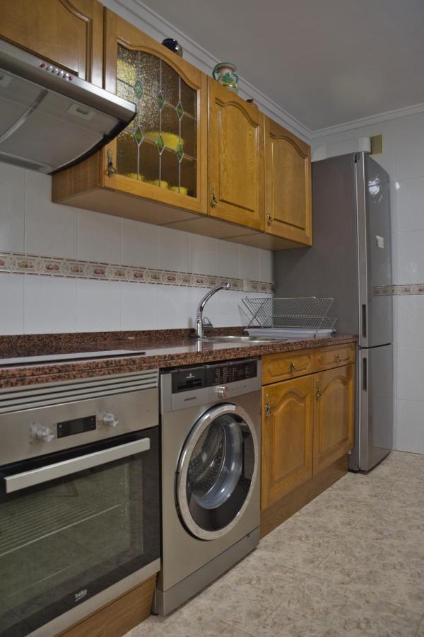 La Villa De Lore, Piso Completo Apto 6 Personas Con Garaje Avilés Esterno foto