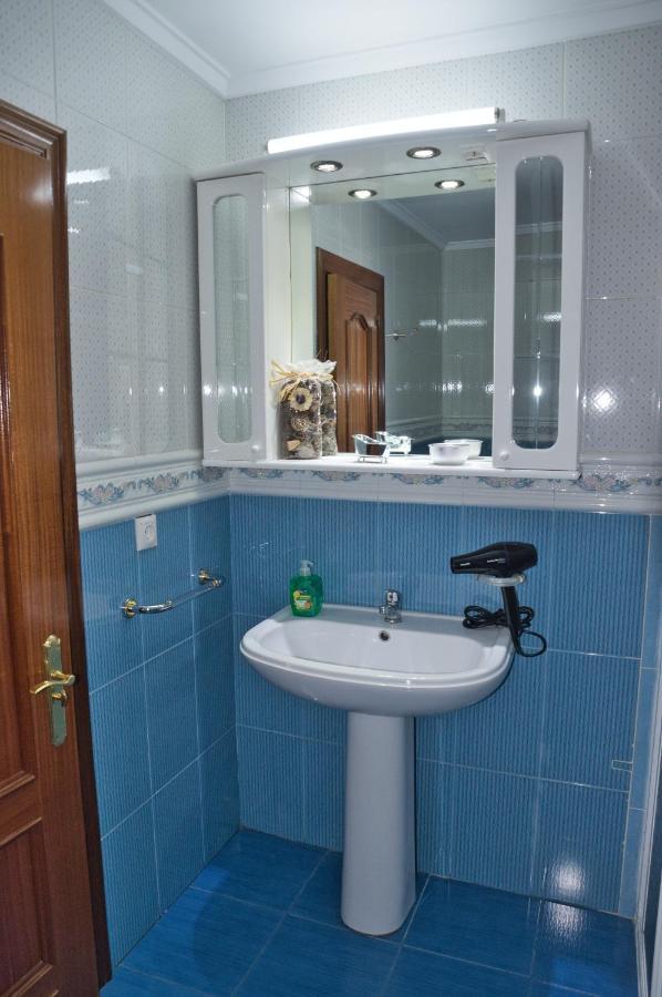 La Villa De Lore, Piso Completo Apto 6 Personas Con Garaje Avilés Esterno foto